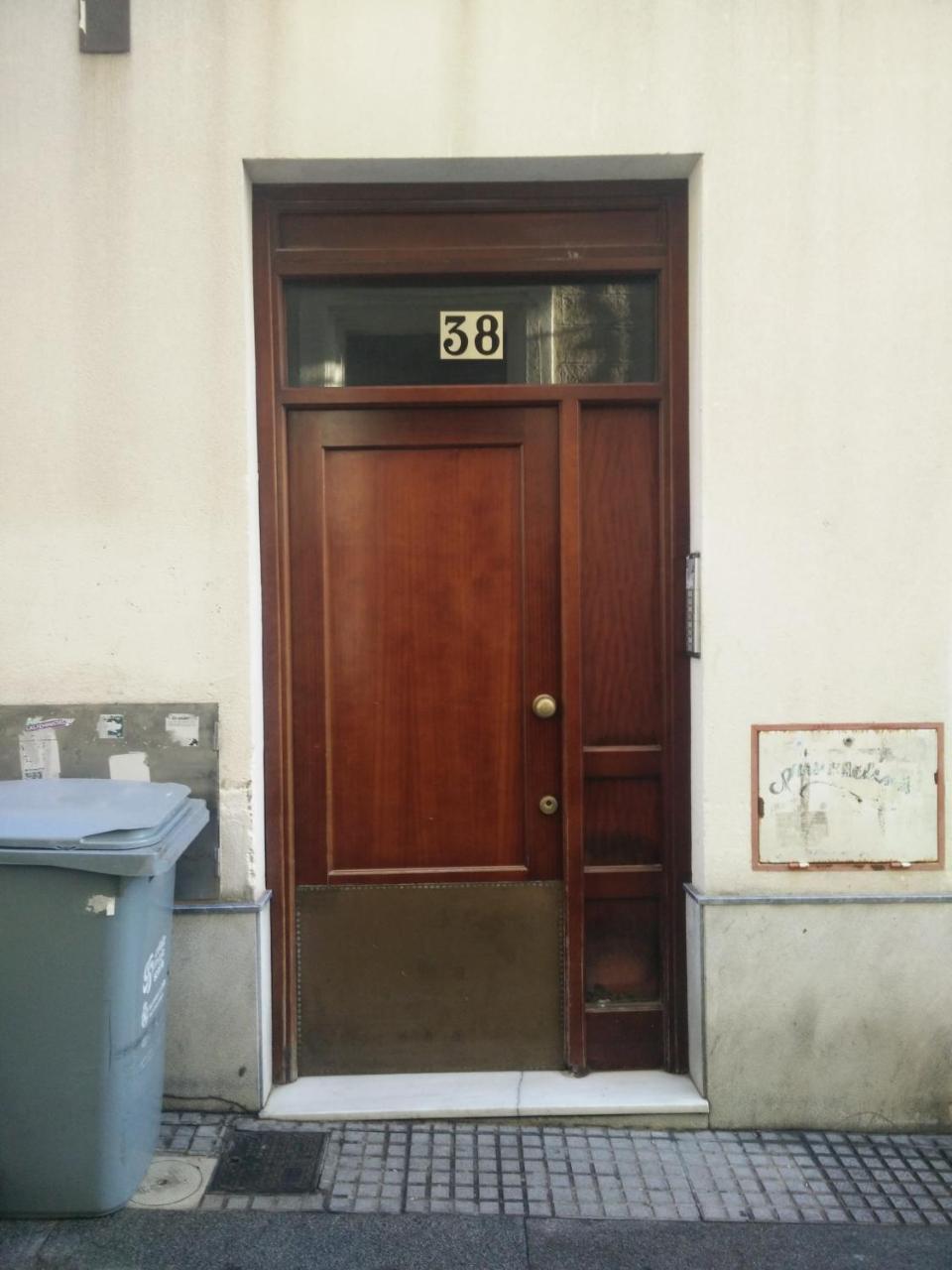 Apartamento El Patio De Canovas Кадис Екстериор снимка